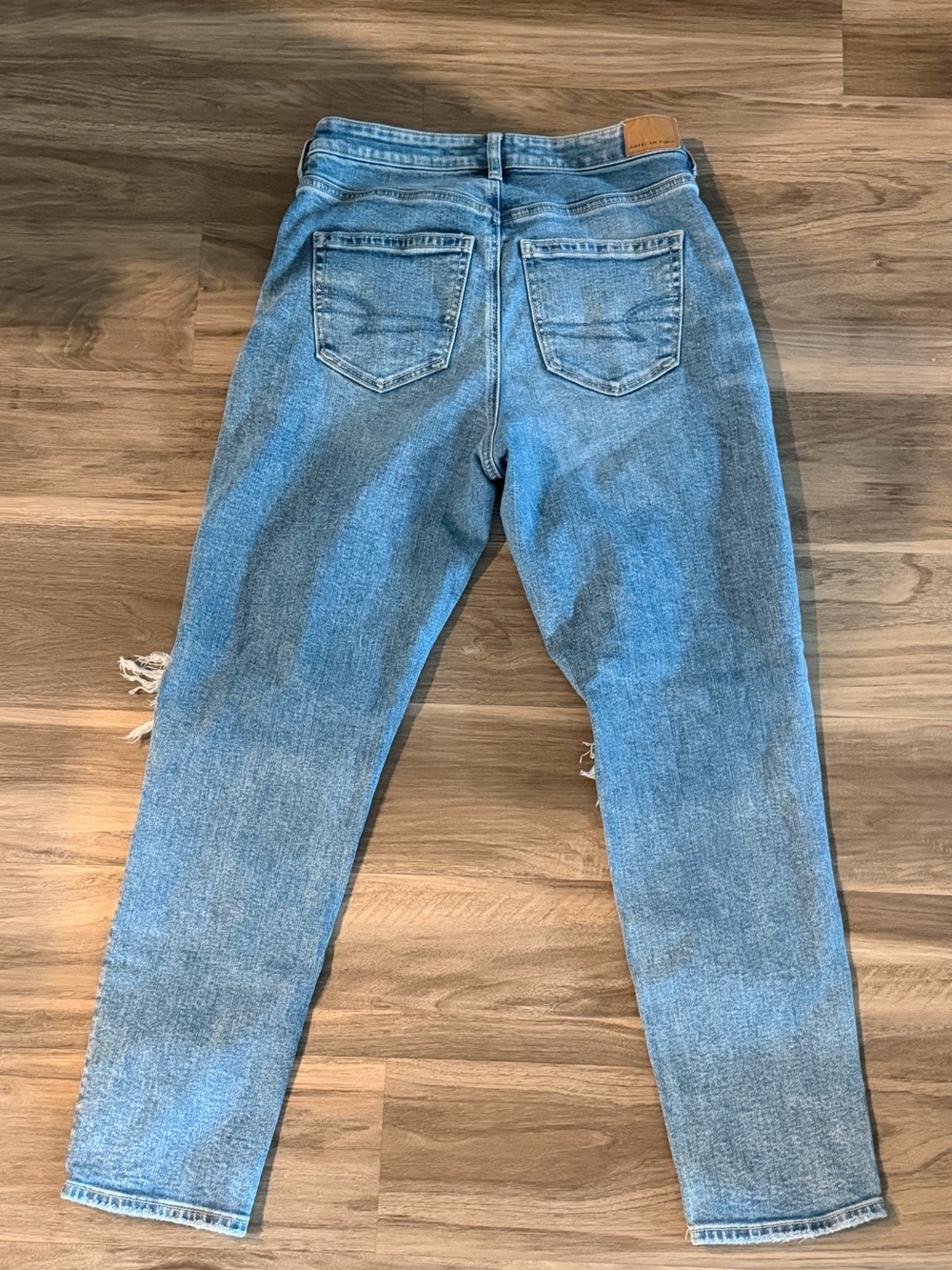 American Eagle Outfitters Light Blue Boyfriend Jeans